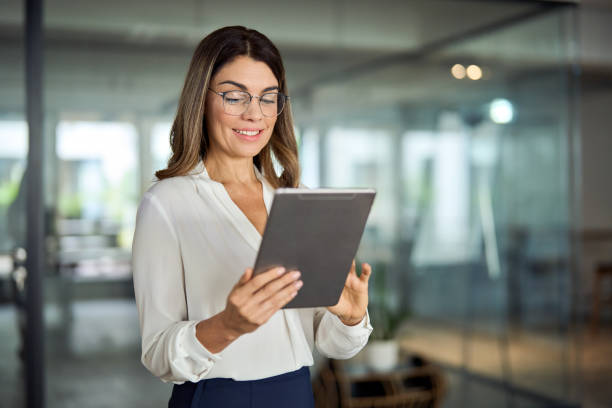 Improving Employee Well-Being and Effectiveness: Systematic Review and Meta-Analysis of Web-Based Psychological Interventions Delivered in the Workplace